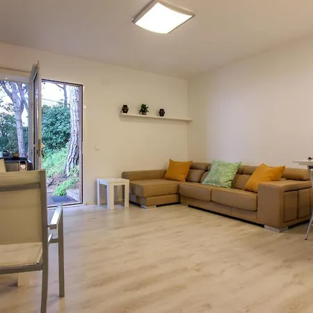 Апартаменти Amazing Loft With Coast Views And Swimming Pools Льорет-де-Мар
