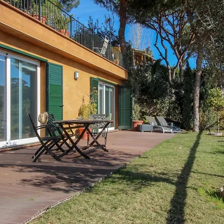 Апартаменти Amazing Loft With Coast Views And Swimming Pools Льорет-де-Мар