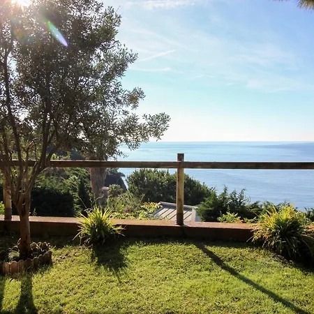Amazing Loft With Coast Views And Swimming Pools Appartement