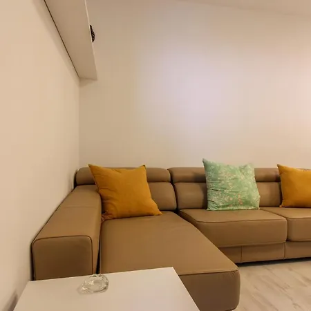 Апартаменти Amazing Loft With Coast Views And Swimming Pools *